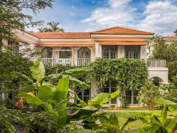 Where Luxury Living Meets Clean Eating