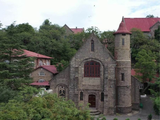Himalayan Dreams With A Holiday Home In Kasauli