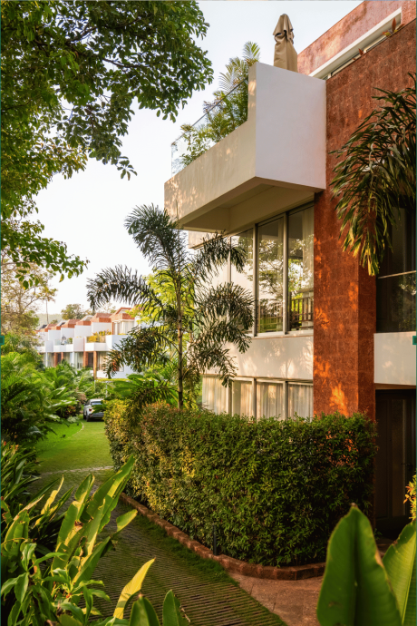 7 Benefits of Living in a Gated Community