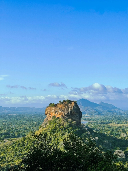 Dreaming of Sri Lanka? Explore Tourist Places Worth Experiencing