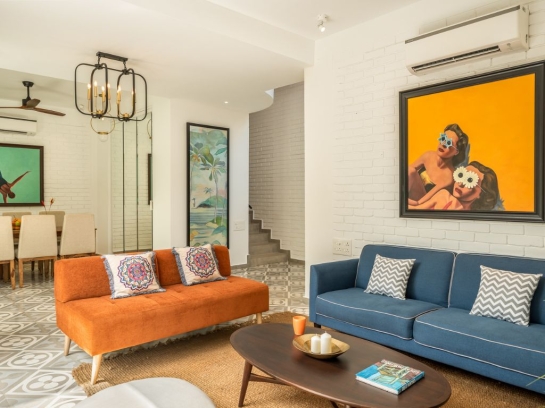 Home Decor: Choosing Curated Art for Home