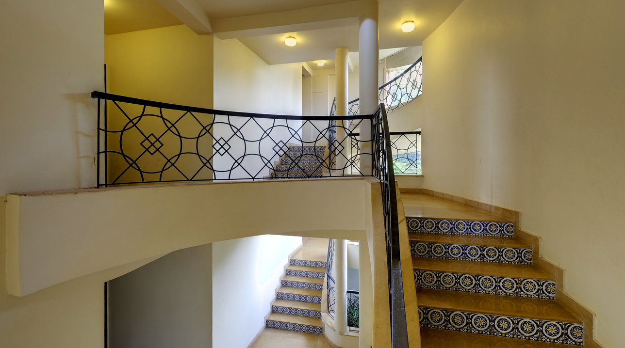 Terrazzo details on the stairs at Sol Sienda in Reis Magos