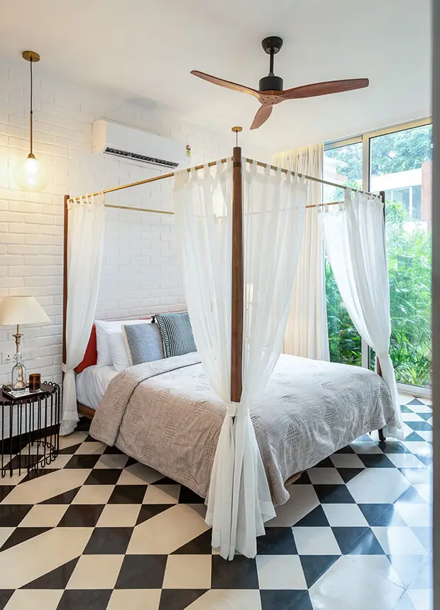 Poster bed at Vianaar Homes Goa