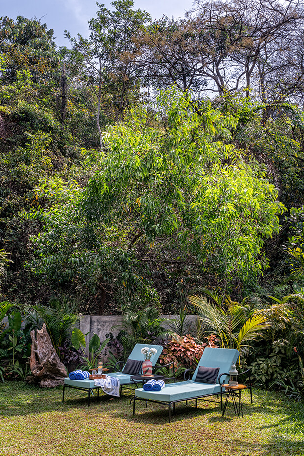 Outdoor lounge area at our villas in Assagao