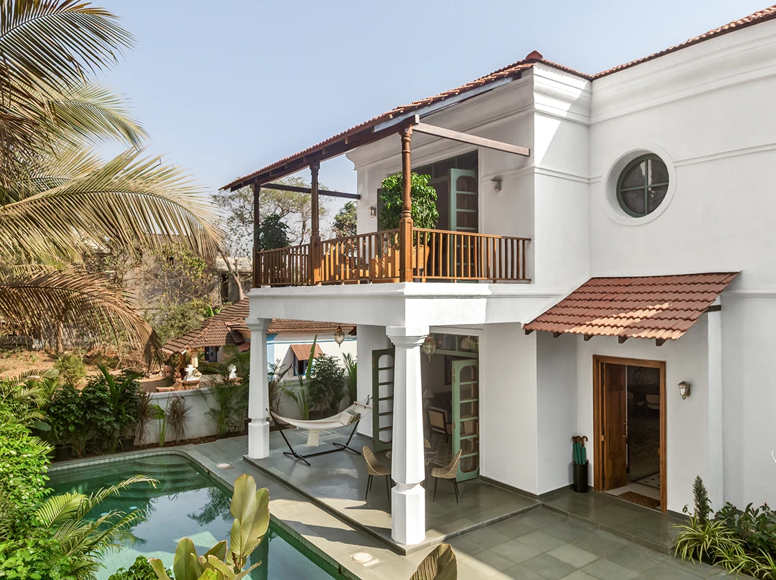 4bhk Manor in Assagao with lush environs