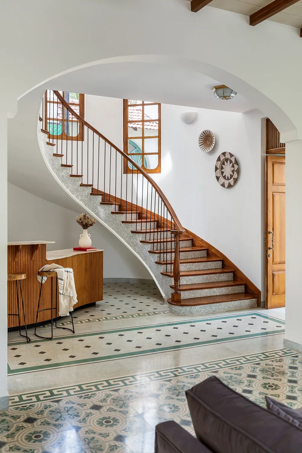 4bhk Manor in Assagao with lush environs